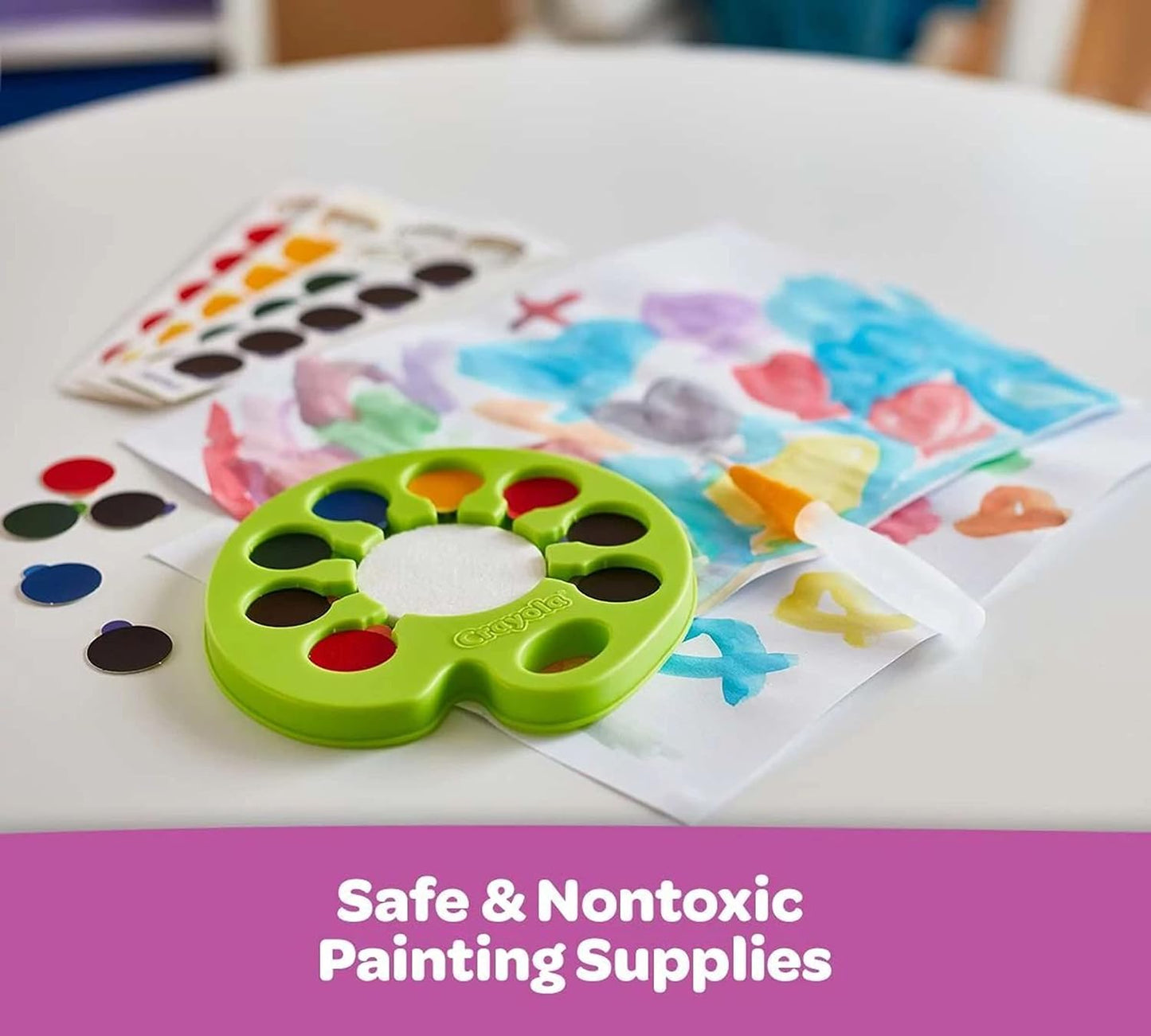 Crayola Watercolor Paint Set – 96 Paint Chips with Refillable Water Brush