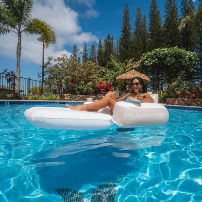 PoolCandy Splash Runner Pro 2.0 Motorized Pool Lounger – 12V Float