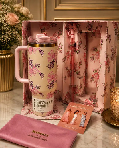 Stanley x LoveShackFancy Quencher H2.0 FlowState Tumbler 40oz Floral Pink